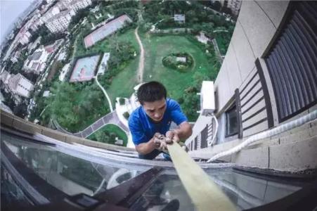 空調(diào)維修我們是專業(yè)的